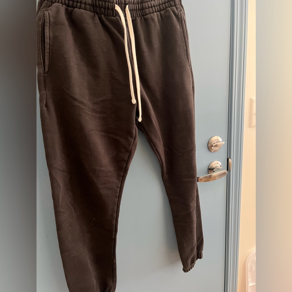 PacSun sweatpants. Size L. *wrinkled bc folded up*